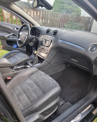 Ford Mondeo cena 20500 przebieg: 350000, rok produkcji 2010 z Łódź małe 46